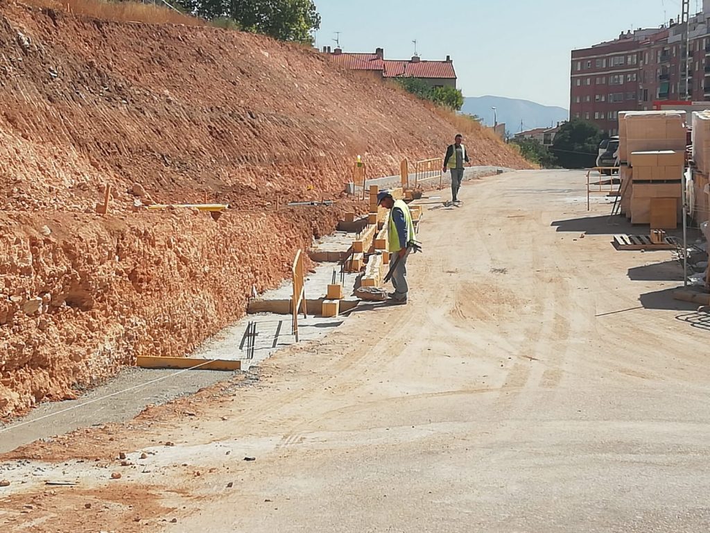 Guanyar Alcoi demana al govern que ature les obres durant les hores centrals del dia en plena onada de calor
