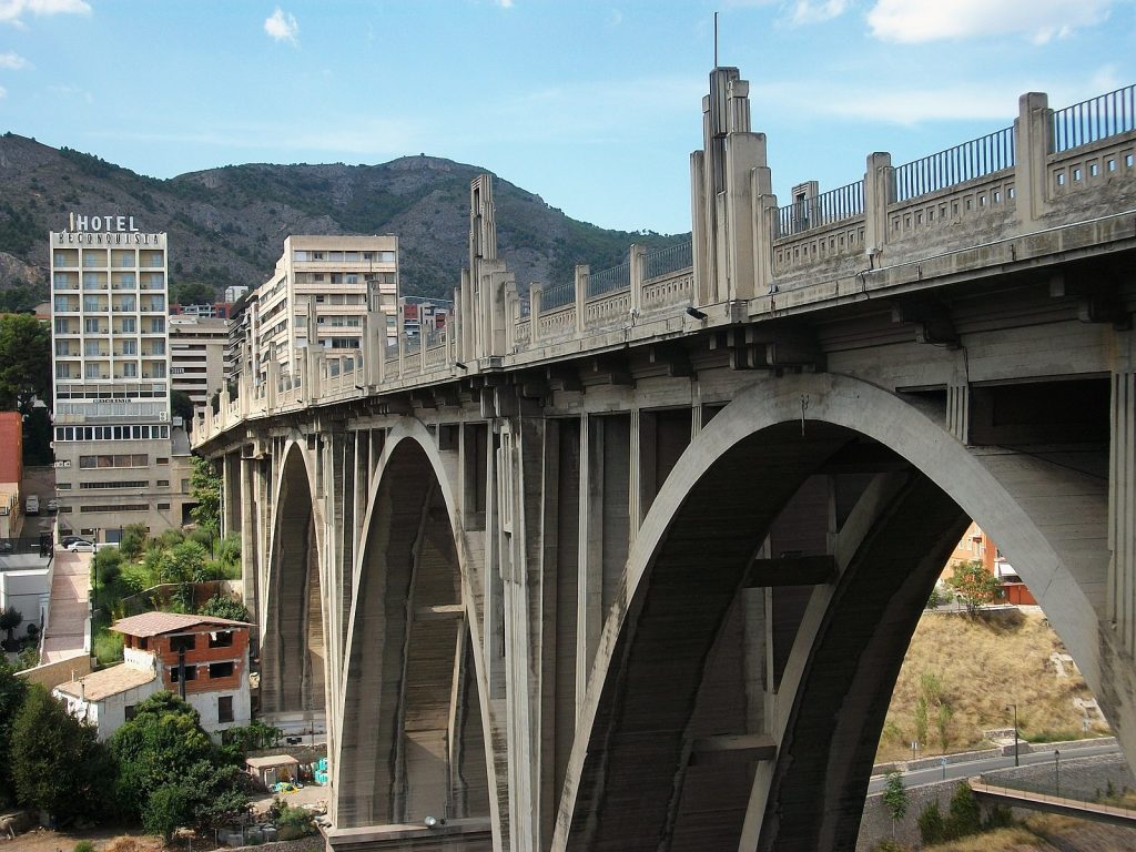 Guanyar ja va denunciar els problemes estructurals del Pont de Sant Jordi en 2017
