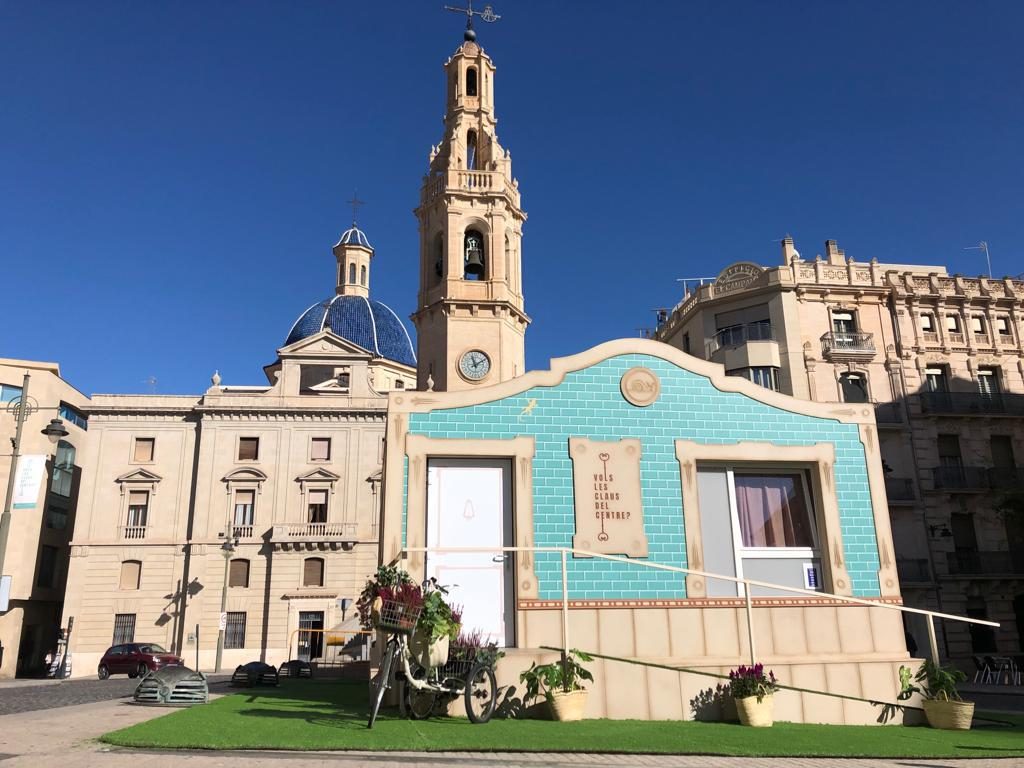 La campanya 'Vols les claus del centre?' sembla una broma pesada