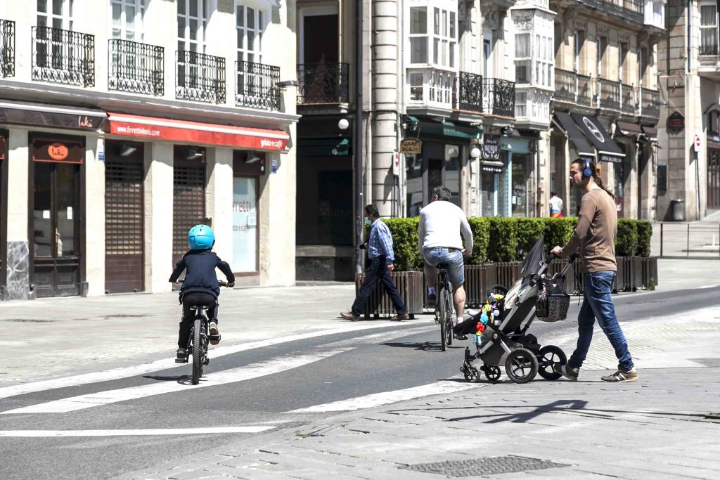 Guanyar proposa voreres segures per a vianants i calçades pacificades per a afavorir les mobilitats sostenibles