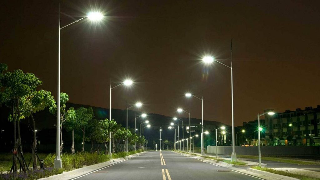 Guanyar vol que la il·luminació dels carrers siga més saludable i sostenible
